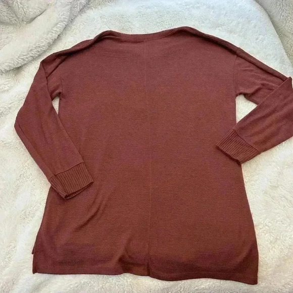 Abercrombie & Fitch Long Sleeve Button Up Top Soft AF Women S - Picture 5 of 5